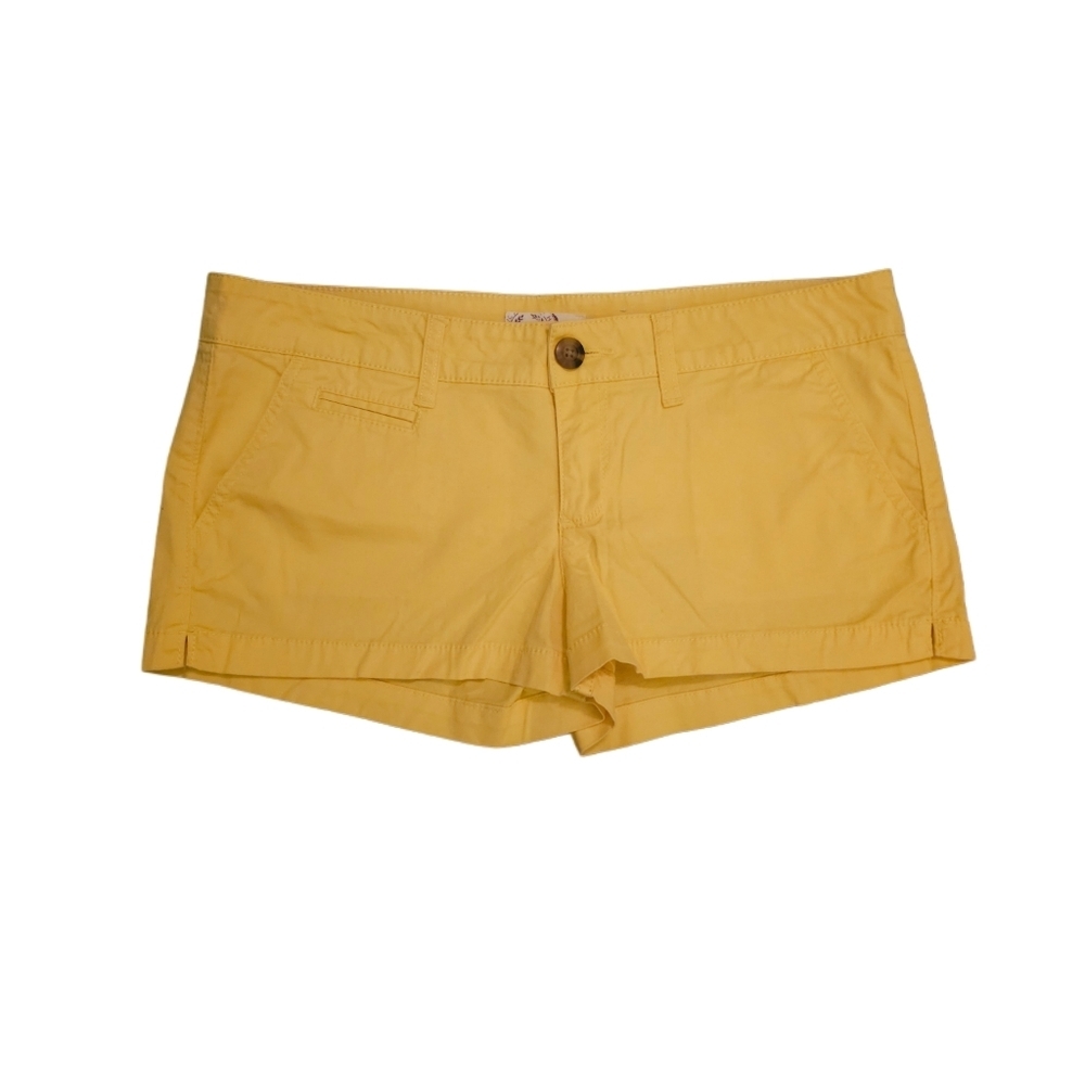 SO Womens Yellow Shorts Size 11